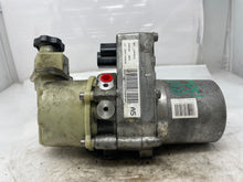 Load image into Gallery viewer, Power Steering Pump  CHALLENGER 2013 - NW336863
