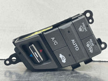 Load image into Gallery viewer, Temperature Controls Honda Crosstour 2015 - NW100455
