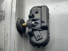 Load image into Gallery viewer, Steering Gear Rack Jeep Cherokee 2014 - NW338015
