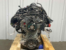 Load image into Gallery viewer, Engine Motor Chevrolet Volt 2011 - NW338370
