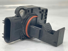 Load image into Gallery viewer, Mass Air Flow Sensor Meter MAF CTS Escalade Escalade ESV Escalade  09-14 - NW4485
