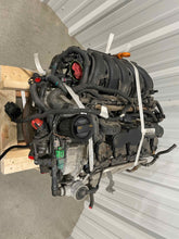 Load image into Gallery viewer, ENGINE Volkswagen Beetle Jetta Rabbit golf 05 06 07 08 09 10 11 2.5L - NW338377

