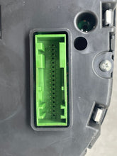 Load image into Gallery viewer, Speedometer Cluster Jaguar XF 2018 - NW339538
