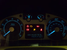 Load image into Gallery viewer, Speedometer Cluster Mercury Mariner 2010 - NW159360
