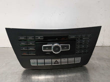 Load image into Gallery viewer, RADIO Mercedes-Benz C250 C300 C350 C63 2013 13 - NW515008
