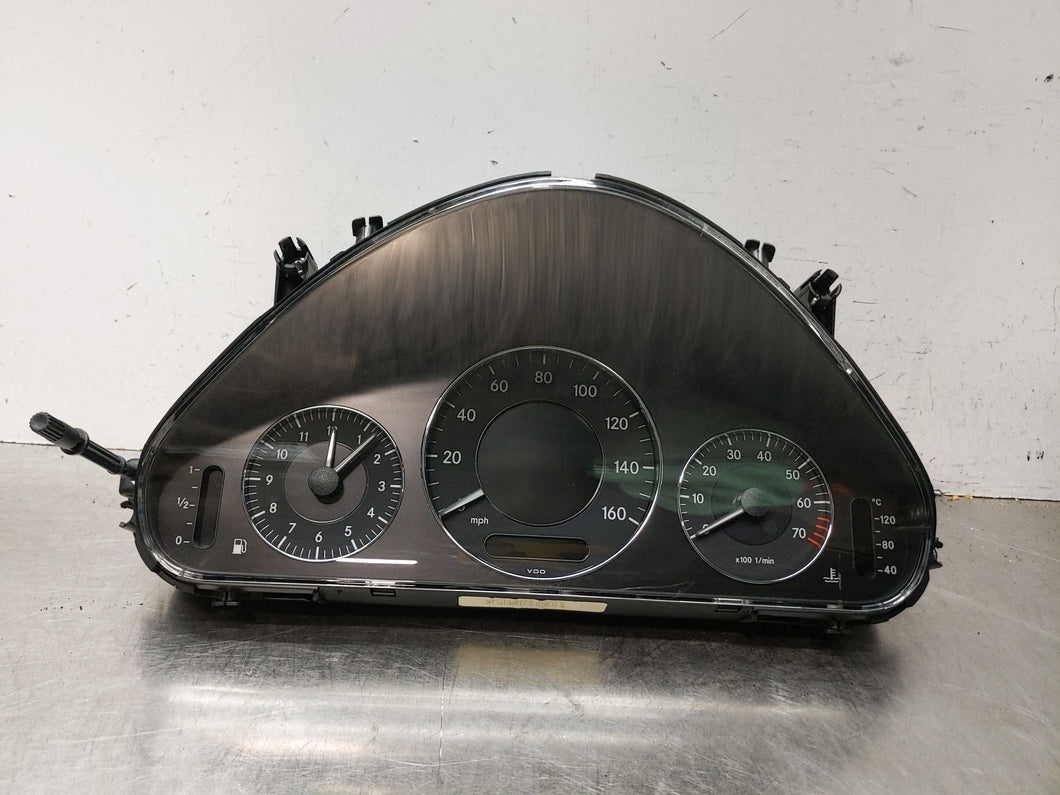 SPEEDOMETER CLUSTER Mercedes-Benz E320 E350 E500 E55 2006 06 - NW340534