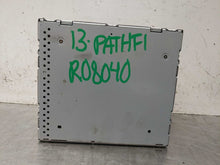 Load image into Gallery viewer, RADIO Nissan Pathfinder 2013 13 2014 14 - NW340445

