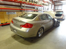 Load image into Gallery viewer, CARRIER ASSEMBLY Infiniti G35 2007 07 2008 08 AWD - NW46472
