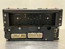 Load image into Gallery viewer, CD PLAYER RADIO Toyota Camry 2010 10 2011 11 - NW137642

