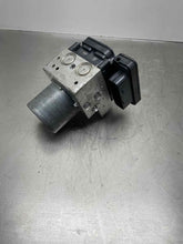 Load image into Gallery viewer, ABS Pump  BMW 550I 2015 - NW430577
