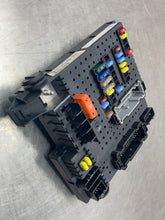 Load image into Gallery viewer, Body Control computer Volvo V70 2005 05 2006 06 - NW340947
