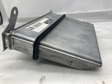 Load image into Gallery viewer, ECU ECM COMPUTER Lexus IS300 2005 05 - NW342202
