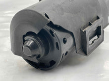 Load image into Gallery viewer, WIPER MOTOR MERCEDES 260E 300D 400 E320 86 87 - 94 95 - NW342646
