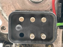 Load image into Gallery viewer, WIPER MOTOR MERCEDES 260E 300D 400 E320 86 87 - 94 95 - NW342646
