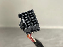 Load image into Gallery viewer, SIDE VIEW MIRROR Jeep Grand Cherokee 1999 99 2000 00 2001 01 02 03 04 Right - NW342704
