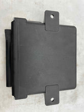 Load image into Gallery viewer, STEERING HEIGHT COMPUTER Audi A6 S8 1997 97 - 04 - NW28388

