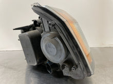 Load image into Gallery viewer, HEADLIGHT LAMP ASSEMBLY Land Rover LR2 08 09 10 Right - NW103498

