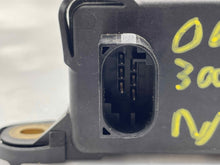 Load image into Gallery viewer, STABILITY CONTROL MODULE COMPUTER 300 Town &amp; Country 300C 06-08 - NW26590
