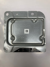 Load image into Gallery viewer, AIR BAG CONTROL MODULE COMPUTER 1500 Pickup 13 14 15 16 17 18 - NW26783
