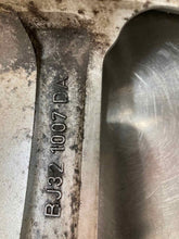 Load image into Gallery viewer, WHEEL RIM Evoque 12 13 14 15 19x8 ALLOY - NW345902

