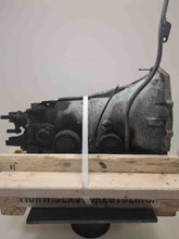 Load image into Gallery viewer, Transmission  MERCEDES 300E 1989 - NW345802
