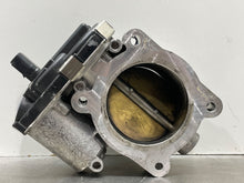 Load image into Gallery viewer, Throttle Body Buick Lacrosse 2014 - NW345763
