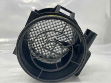 Load image into Gallery viewer, Mass Air Flow Sensor Meter MAF BMW 325ci 325i X3 Z4 2002-2006 - NW4787
