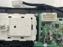 Load image into Gallery viewer, Temperature Controls  INFINITI EX35 2008 - NW100087
