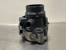 Load image into Gallery viewer, Throttle Body  BMW X1 2017 - NW345764
