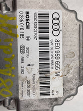 Load image into Gallery viewer, AIRBAG MODULE COMPUTER Audi A4 Rs4 S4 2008 08 - NW28229
