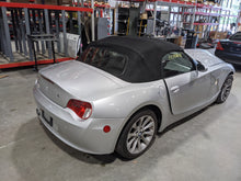 Load image into Gallery viewer, Carrier Assembly  BMW Z4 2006 - NW346227
