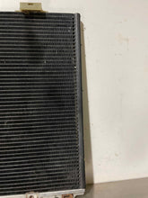 Load image into Gallery viewer, AC CONDENSOR MERCEDES E300 E320 E430 - NW44017
