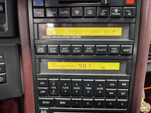 Load image into Gallery viewer, Radio Oldsmobile Allante 1989 - NW346868
