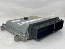 Load image into Gallery viewer, ECU ECM COMPUTER Land Rover LR2 2008 08 2009 09 - NW61986
