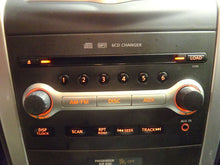 Load image into Gallery viewer, RADIO Murano 2009 09 2010 10 AM FM 6 CD - NW137263
