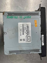 Load image into Gallery viewer, RADIO Volkswagen CC EOS Jetta Passat 2012 12 2013 13 2014 14 - NW348924
