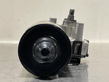 Load image into Gallery viewer, WIPER MOTOR MERCEDES ML320 1998 98 1999 99 - NW349189
