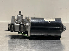 Load image into Gallery viewer, WIPER MOTOR MERCEDES ML320 1998 98 1999 99 - NW349189
