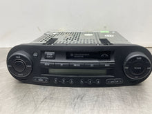 Load image into Gallery viewer, RADIO 2000 00 2001 01 02 03 04  VW Beetle - NW351606
