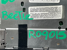 Load image into Gallery viewer, RADIO 2000 00 2001 01 02 03 04  VW Beetle - NW351606
