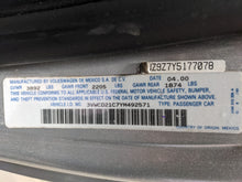 Load image into Gallery viewer, TRANSMISSION Beetle Golf Golf Cabriolet Jetta 1999-2005 - NW351758
