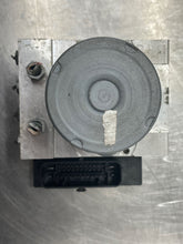 Load image into Gallery viewer, ABS ANTI-LOCK BRAKE PUMP E350 E550 E63 2011 11 2012 12 - NW2082
