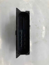 Load image into Gallery viewer, PARKING BRAKE CONTROL MODULE COMPUTER B250 CLA250 CLA45 Gl350 14-19 - NW34547

