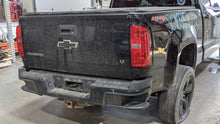 Load image into Gallery viewer, TAIL LIGHT LAMP ASSEMBLY Chevrolet Colorado 15 16 17 18 19 Right - NW378930
