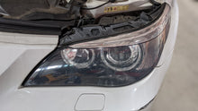 Load image into Gallery viewer, HEADLIGHT LAMP ASSEMBLY BMW 525i 530i 545i 550i M5 05 06 07 Left - NW378699
