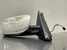 Load image into Gallery viewer, SIDE VIEW DOOR MIRROR 525i 528i 530i 535i 550i 2006-2010 Right - NW378525
