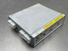 Load image into Gallery viewer, AMPLIFIER Toyota Highlander 2001 01 2002 02 2003 03 - NW378818
