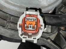 Load image into Gallery viewer, RADIATOR FAN ASSEMBLY Nissan Rogue 2008 08 2009 09 - NW63891
