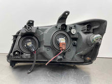Load image into Gallery viewer, HEADLIGHT LAMP ASSEMBLY Highlander 2001 01 2002 02 2003 03 Right - NW378704
