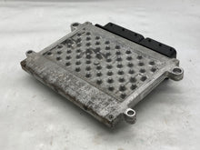 Load image into Gallery viewer, ECU ECM COMPUTER Land Rover LR2 2011 11 2012 12 - NW61983
